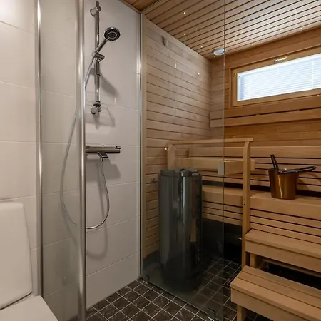 Kotivaarantie 2b By Hi Yllaes Apartamento